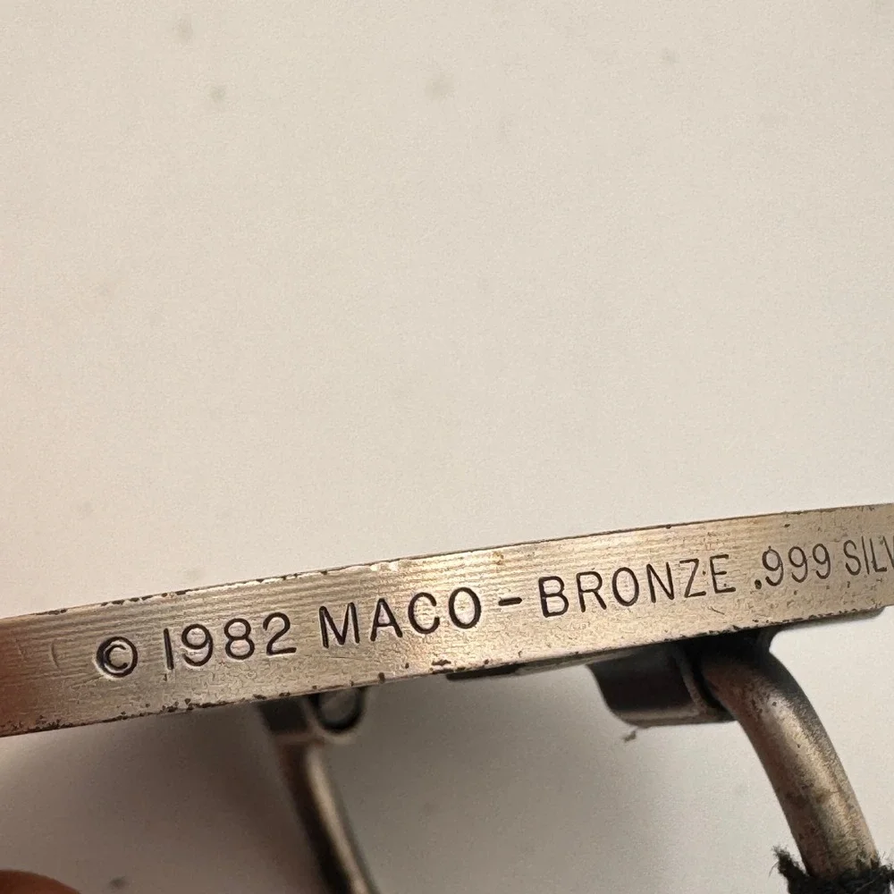 Vintage 1982 John Deere MACO Bronze .999 Silver Plate Tractor Belt Buckle Round